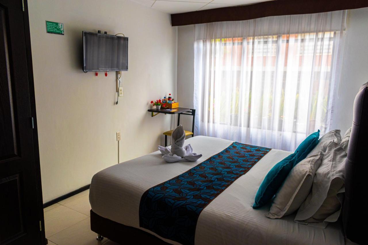 Hotel Central House A 5 Min De La Embajada Americana โบโกตา ภายนอก รูปภาพ