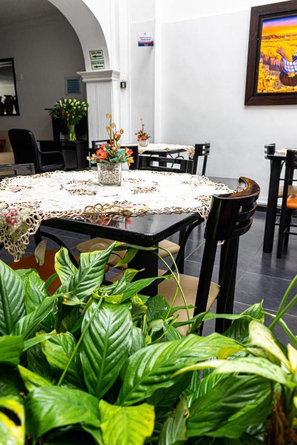 Hotel Central House A 5 Min De La Embajada Americana โบโกตา ภายนอก รูปภาพ