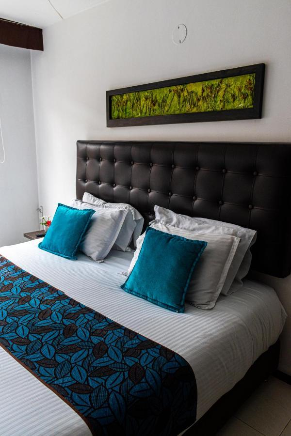 Hotel Central House A 5 Min De La Embajada Americana โบโกตา ภายนอก รูปภาพ
