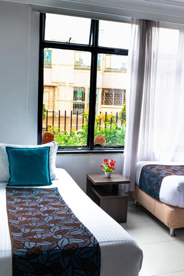 Hotel Central House A 5 Min De La Embajada Americana โบโกตา ภายนอก รูปภาพ