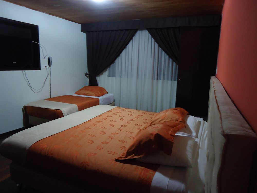 Hotel Central House A 5 Min De La Embajada Americana โบโกตา ภายนอก รูปภาพ