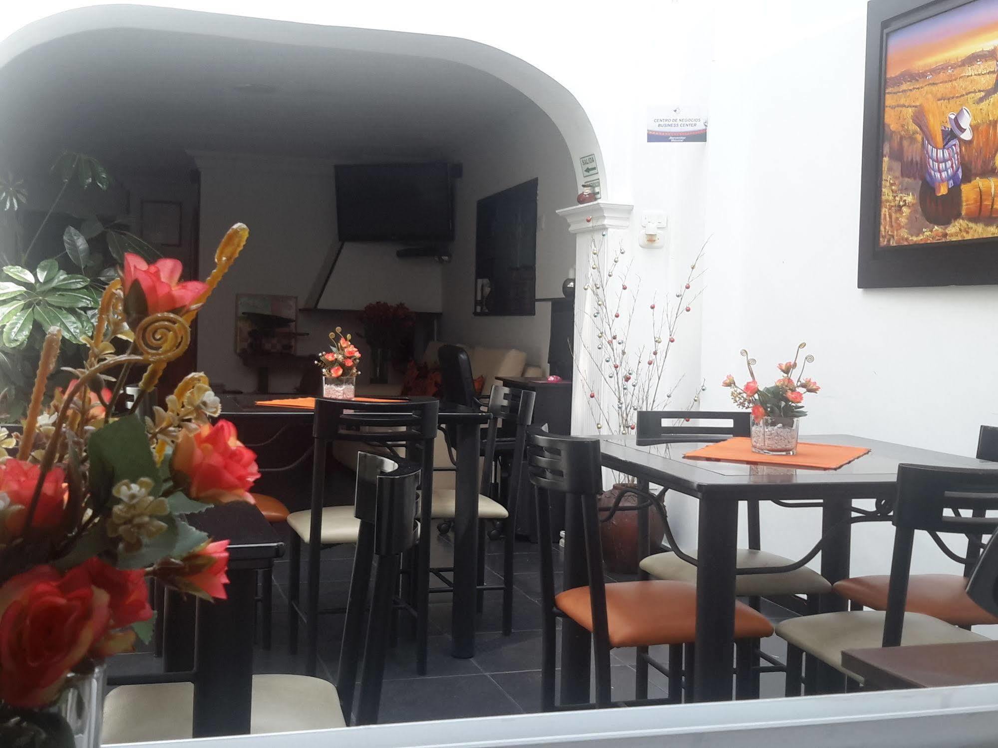 Hotel Central House A 5 Min De La Embajada Americana โบโกตา ภายนอก รูปภาพ